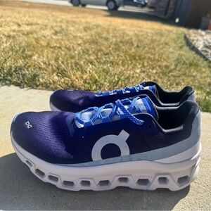 On Running Cloudstratus Blue and White Shoes